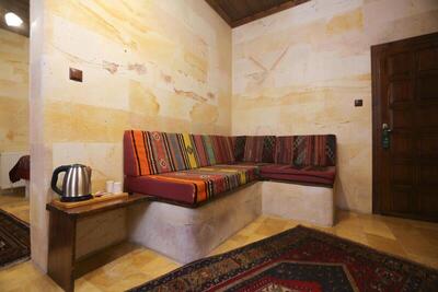 Akuzun Stone Hotel - King Suite