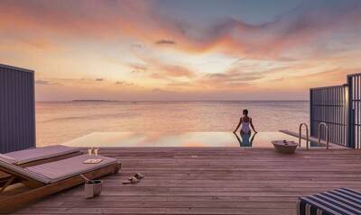 Amilla Maldives - Sunset Water Pool