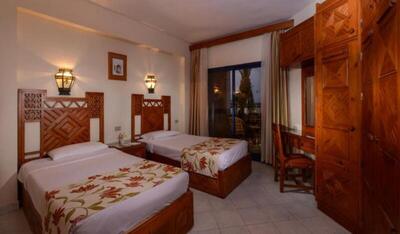 Amphoras Beach - Two-Bedroom Chalet
