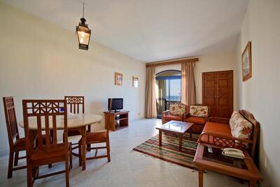 Amphoras Beach - Sea View Suite