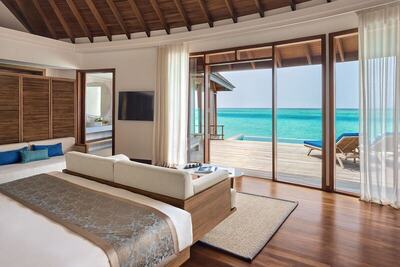 Anantara Dhigu Maldives Resort - Sunset Over Water Pool Villa