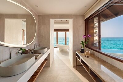 Anantara Dhigu Maldives Resort - Sunset Over Water Villa