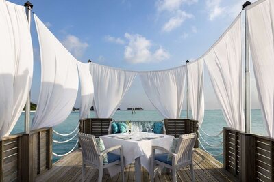 Anantara Dhigu Maldives Resort, , Малдиви