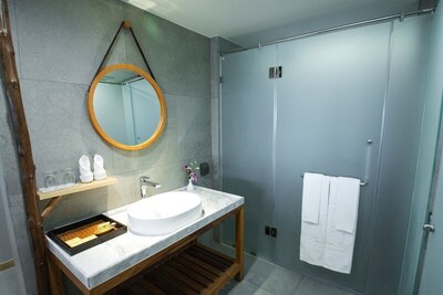 Andaman Cannacia Resort & Spa - Canna Deluxe Seaview