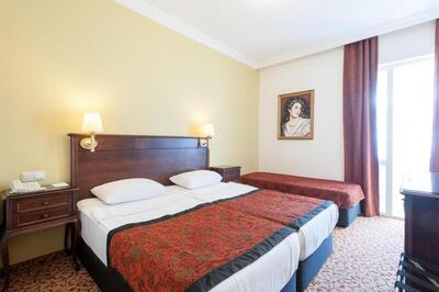 Antique Roman Palace Museum Hotel - Adults Only Ultra All Inclusive - Standard Triple Room