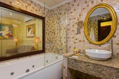 Antique Roman Palace Museum Hotel - Adults Only Ultra All Inclusive - King Suite