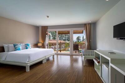 Arinara Beach Resort Phuket - SHA Extra Plus - Studio Pool View Room