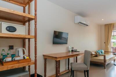 Arinara Beach Resort Phuket - SHA Extra Plus - Grand Pool Access Pool View Room