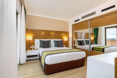 Asteria Family Resort Belek - Aqua Family Suite Room