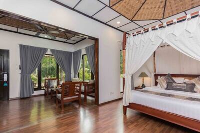 Bandos Maldives - Deluxe Beachfront Room