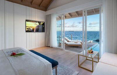 Bandos Maldives - Sunset Water Villa