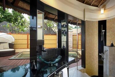 Banyan Tree Vabbinfaru - Oceanview Pool Villa with Free Transfer