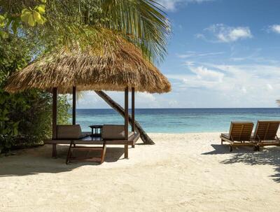 Banyan Tree Vabbinfaru - Oceanview Pool Villa with Free Transfer