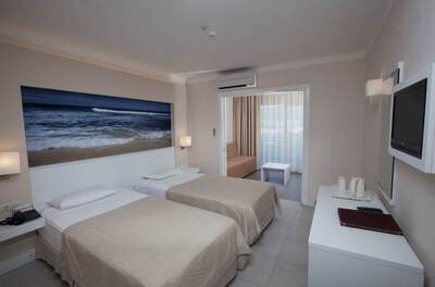 Batihan Beach Resort & Spa - Select Family Room - Park View
