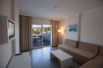 Batihan Beach Resort & Spa - Select Family Room - Park View