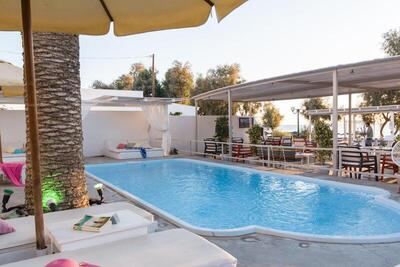Beach Boutique Hotel, Камари, Гърция