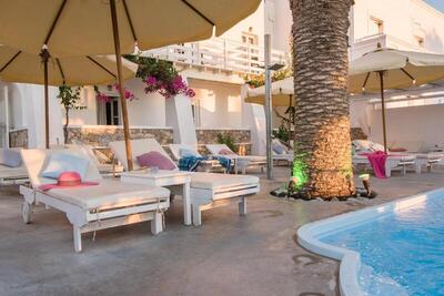 Beach Boutique Hotel, Камари, Гърция