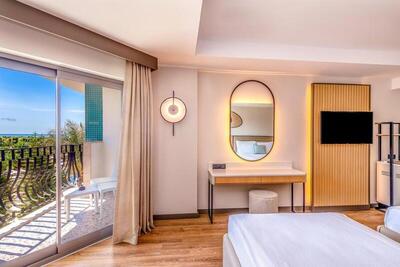 Belek Beach Resort Hotel - Double Or Twin Room With Side Sea View