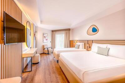 Belek Beach Resort Hotel - Double Or Twin Room With Side Sea View