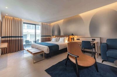 Best Western Premier Malta - Junior Suite, 1 King Bed, Balcony, Partial Sea View (with Sofabed)