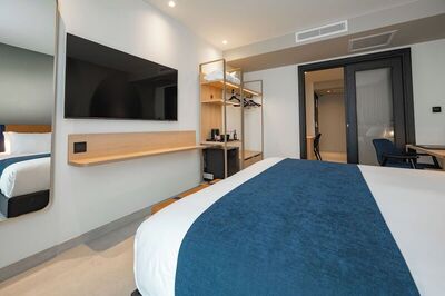 Best Western Premier Malta - Executive Suite, 1 King Bed, Non Smoking, Balcony (with Sofabed)