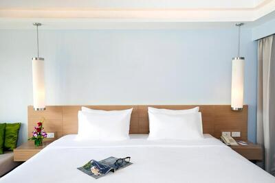 Beyond Karon - Deluxe Premier Sea View