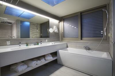 Blue Dolphin Hotel - Deluxe Suite