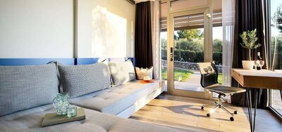 Blue Dolphin Hotel - Family Room (Deluxe)