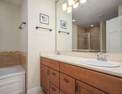 Bluebay Beach Resort And Spa - Junior Suite, Garden View