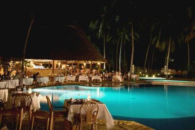 Bluebay Beach Resort And Spa, Занзибар, Танзания