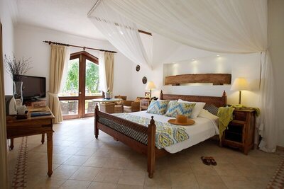 Bluebay Beach Resort And Spa - Garden Room