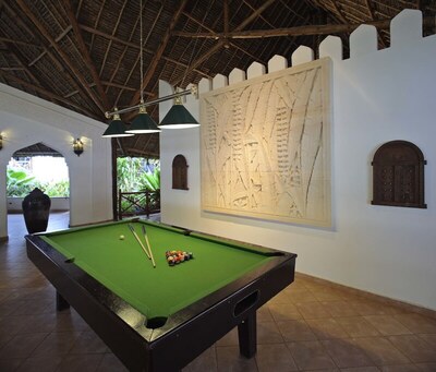 Bluebay Beach Resort And Spa, Занзибар, Танзания