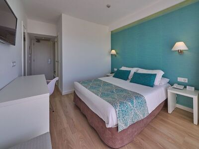 BQ Apolo Hotel - Double Room, Balcony (2 adults + 1 child)