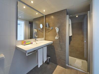 BQ Apolo Hotel - Double Room, Balcony (2 adults + 1 child)