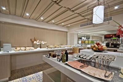 Burasari Phuket Resort & Spa, , Тайланд