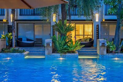 Burasari Phuket Resort & Spa - Premier Pool Access