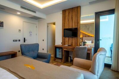 CİTY POİNT BEACH&SPA HOTEL - Double Room with Balcony (3 Adults)