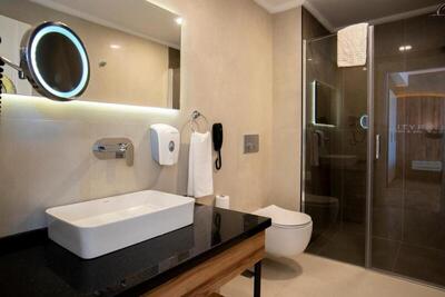 CİTY POİNT BEACH&SPA HOTEL - Double Room with Balcony (3 Adults)