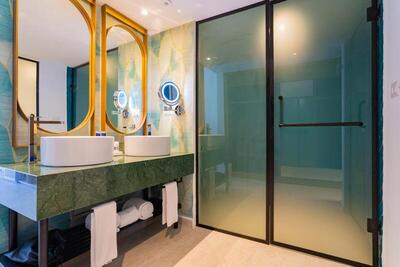 Caribe Deluxe Princess - Honeymoon Suite