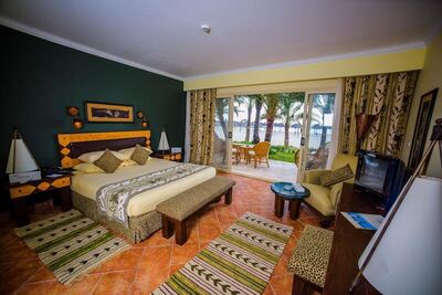 Carols Beau Rivage Hotel - Executive Suite, 2 Bedrooms - Beach View