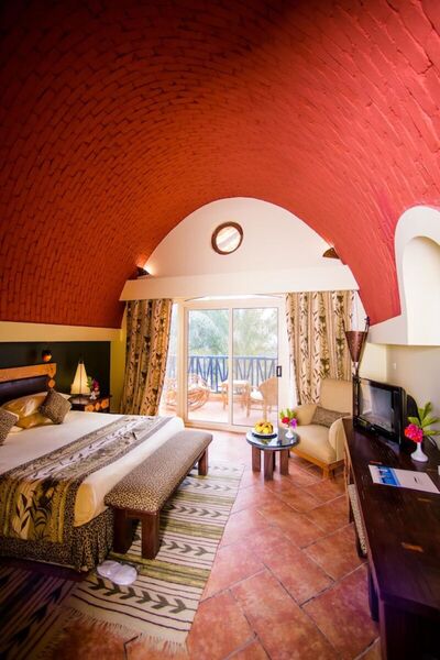 Carols Beau Rivage Hotel - Deluxe Double Or Twin Room, Sea View