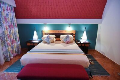 Carols Beau Rivage Hotel - Executive Suite, 2 Bedrooms - Beach View