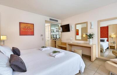 Castello Boutique Resort & Spa - Adults Only - Superior Double or Twin Room with Individual Pool