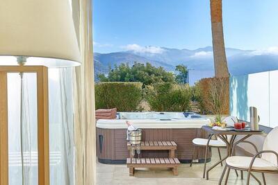 Castello Boutique Resort & Spa - Adults Only - Superior Room Mountain View with Open-Air Jacuzzi
