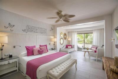 Catalonia Royal Bavaro - Adults Only - Privileged Romance Deluxe Junior Suite 