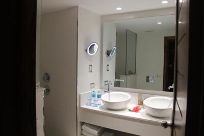 Catalonia Royal Bavaro - Adults Only - Deluxe Junior Suite & Swimming Pool