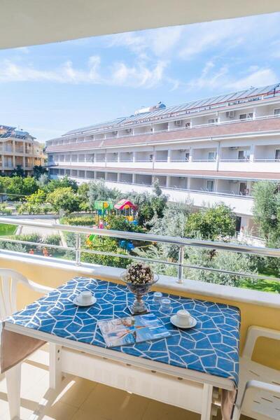 Catty Cats Garden Hotel - Studio