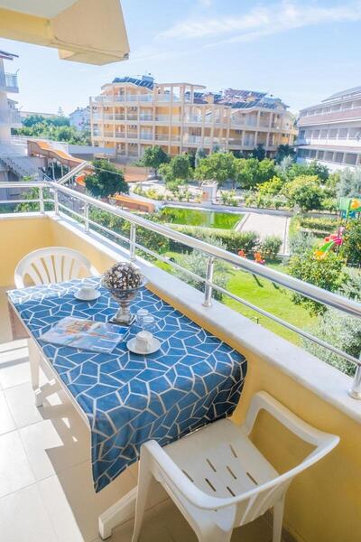 Catty Cats Garden Hotel - One-Bedroom Apartment