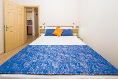 Catty Cats Garden Hotel - One-Bedroom Apartment