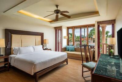 Centara Grand Beach Resort Phuket - SHA Plus - Deluxe King